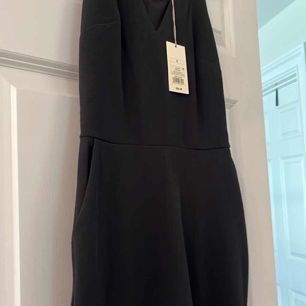 Dress - Picture 2 of 6